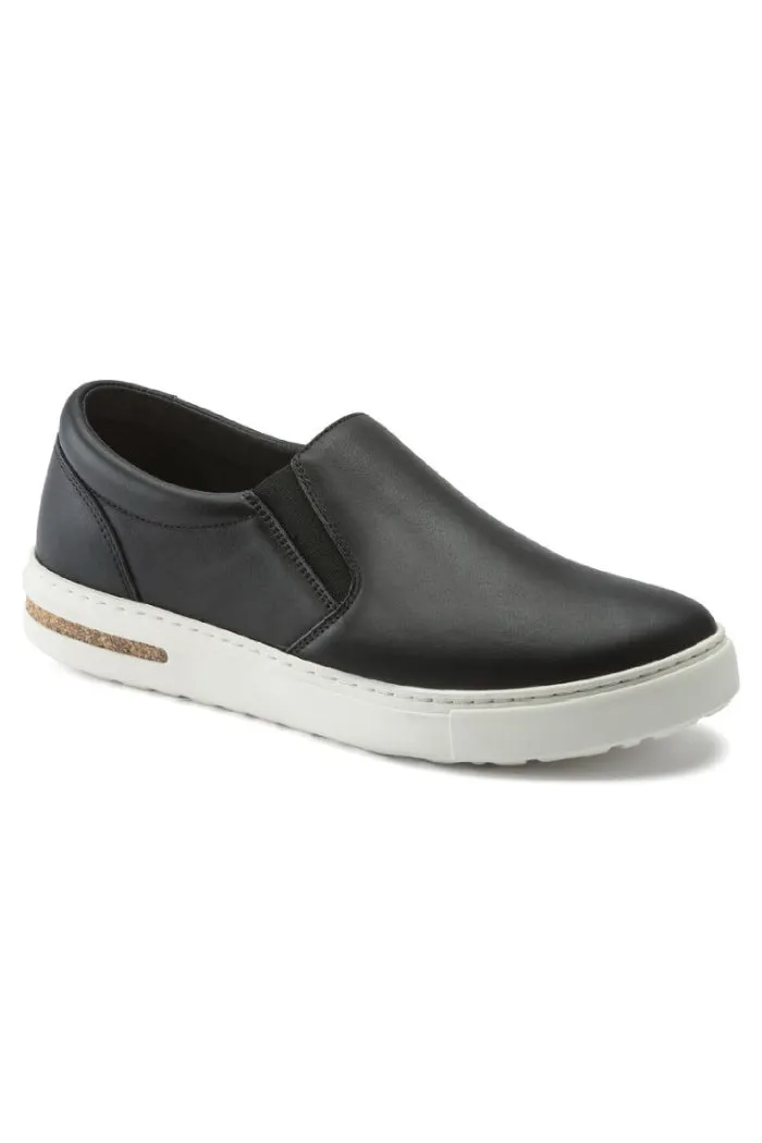 BIRKENSTOCK OSWEGO IN LEATHER NARROW/MEDIUM WIDTH