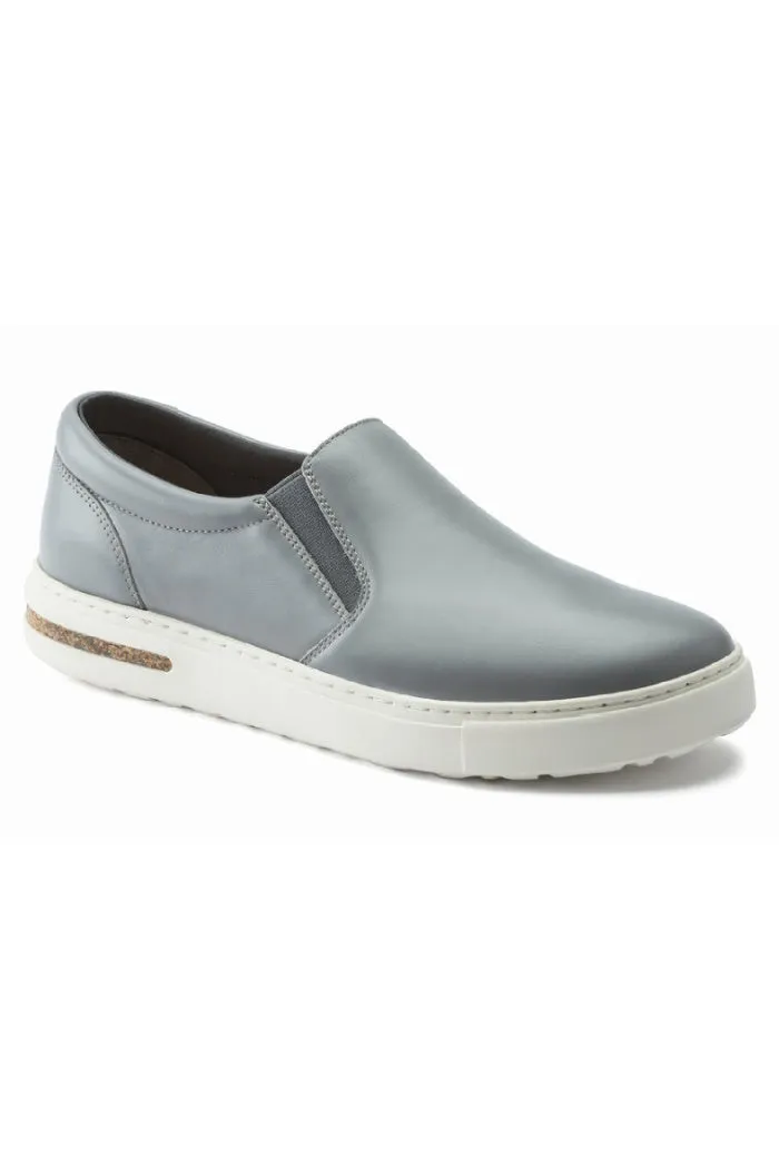 BIRKENSTOCK OSWEGO IN LEATHER NARROW/MEDIUM WIDTH